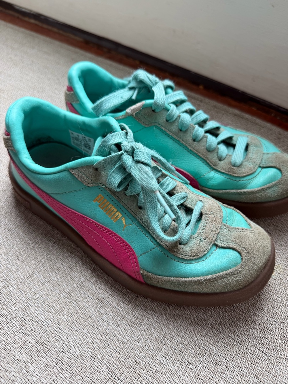 Puma Turquoise and Pink Low-Top Sneakers Kids